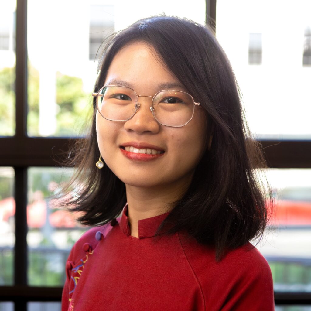 Headshot of Phó Đỗ Quyên